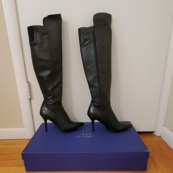Stuart Weitzman black leather knee high boots - 7 - Picture 5 of 8